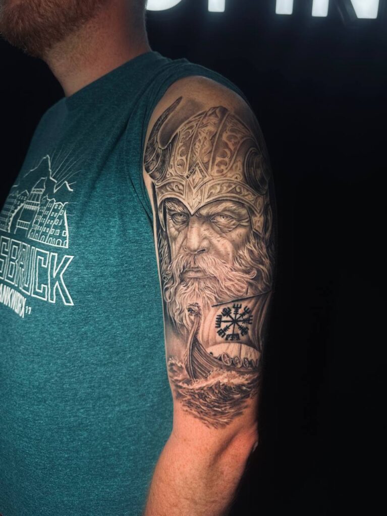 Verheiltes Realistic Viking Tattoo in Innsbruck nach zwei Monaten